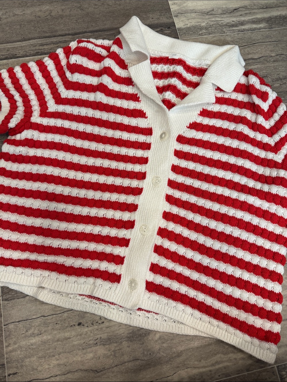 Old navy sweater